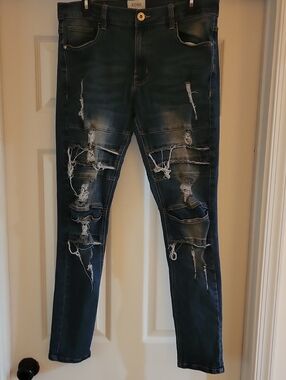 KDNK Men’s Distressed Skinny Jeans in Dark Blue